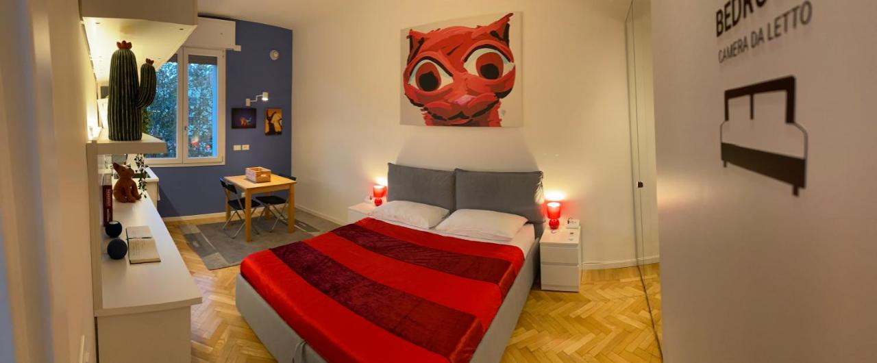 Tra Le Torri B&B - Ampia Stanza Privata In Appartamento Con Bagno Privato Accessibile Da Corridoio Bolonha Exterior foto